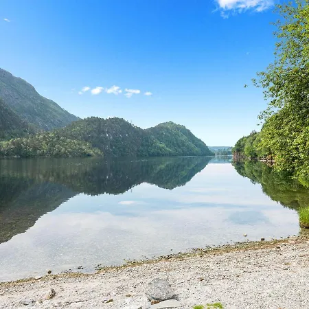 Grimen مكان تخييم